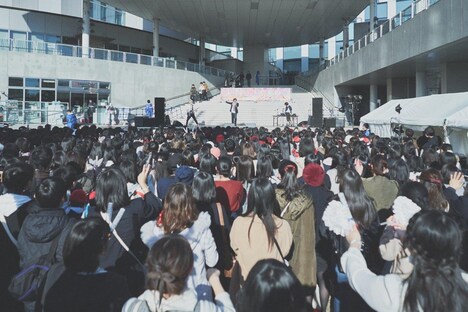 天月-あまつき-「恋人募集中（仮）」発売記念イベントの様子。