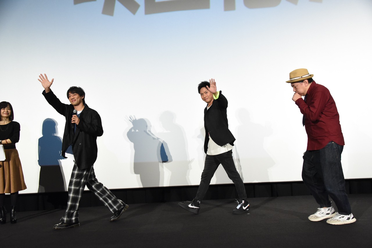 左から小澤雄太、山下健二郎、鈴木おさむ。