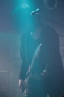 渡辺清美（G, Vo）