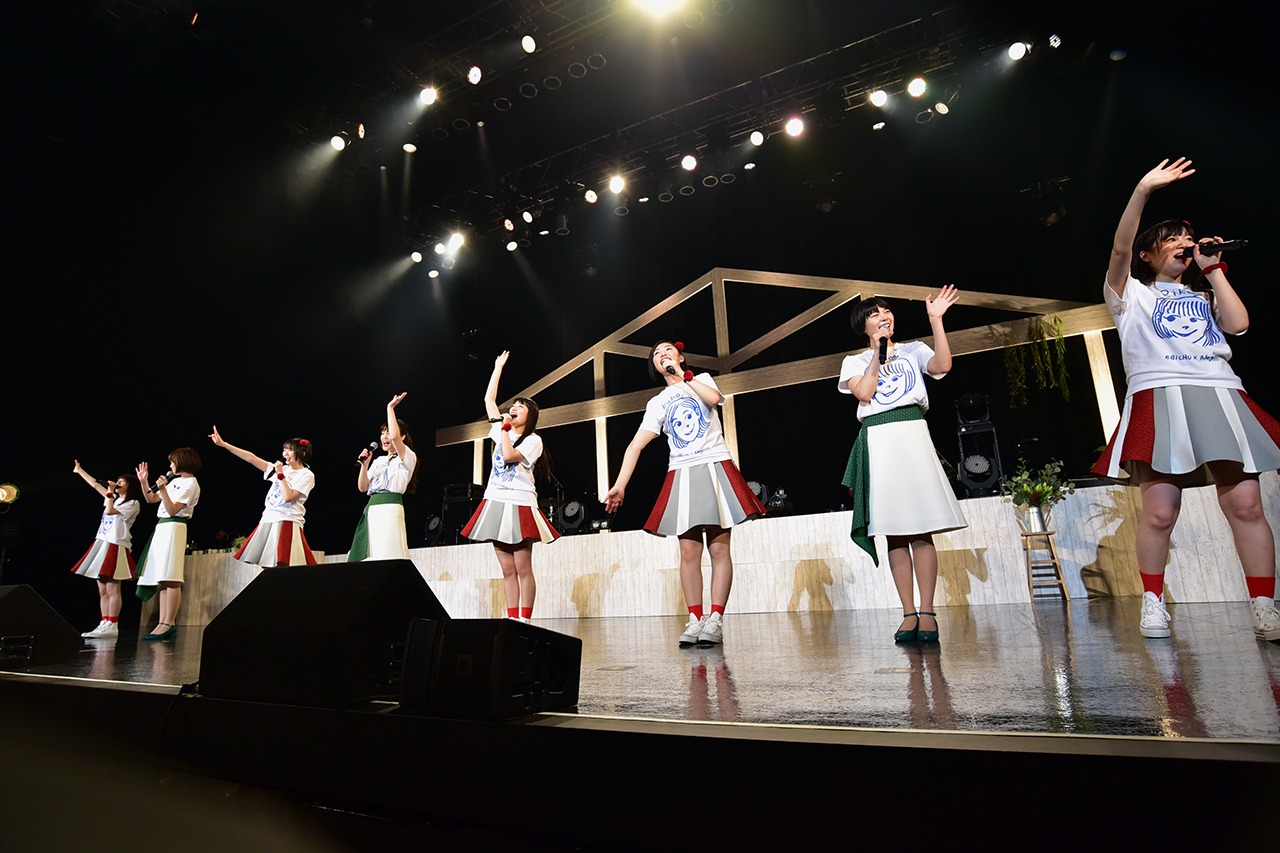 「エビネギ2～バンドで一緒に仲良く演ろうね～」の様子。