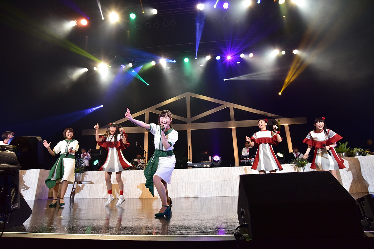 「エビネギ2～バンドで一緒に仲良く演ろうね～」の様子。