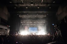 ぜんぶ君のせいだ。「ぜんぶ君のせいだ。ワンマンLIVE～革鳴共唱～」の模様。（撮影：関上貴也）