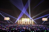 「エフピーエス」のパフォーマンスの様子。