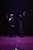 左から白鳥白鳥、ミキティー本物。（撮影：タマイシンゴ）