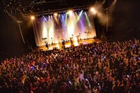 二丁目の魁カミングアウト「JAPAN GAY TOUR」東京・ステラボール公演の様子。（撮影：タマイシンゴ）