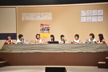 こたつでトークするエビネギ。