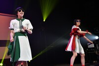 MeguBOY（左）とYASUBOY（右）。