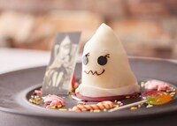 「The Zemeckises Cafe at Gamran Ball」の限定メニュー「もっちりペニュのアイス包み」。