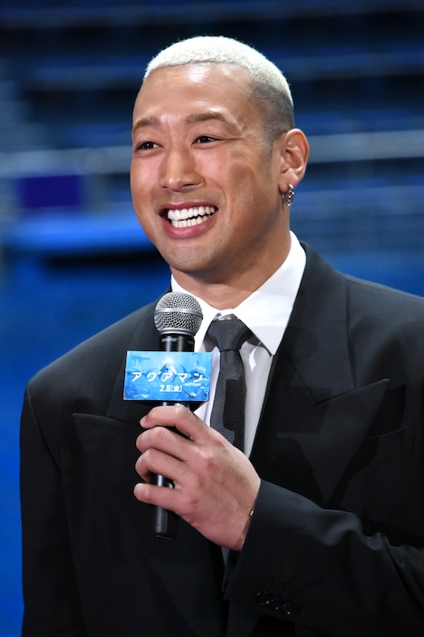 関口メンディー