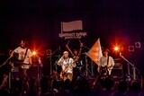 SWANKY DANK「WHITE FLAGS TOUR 2018~2019」東京・TSUTAYA O-WEST公演の様子。(Photo by TAKASHI KONUMA)