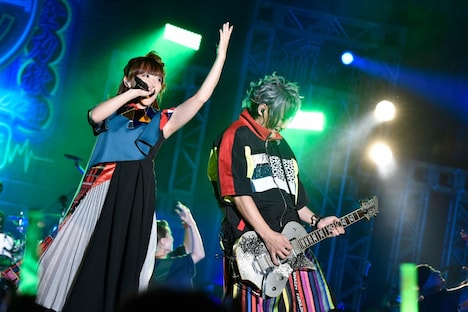 「angela Live 2018 All Time Best in 日比谷野音」の様子。