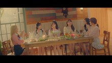 GFRIEND「SUNRISE -JP ver.-」ミュージックビデオのワンシーン。