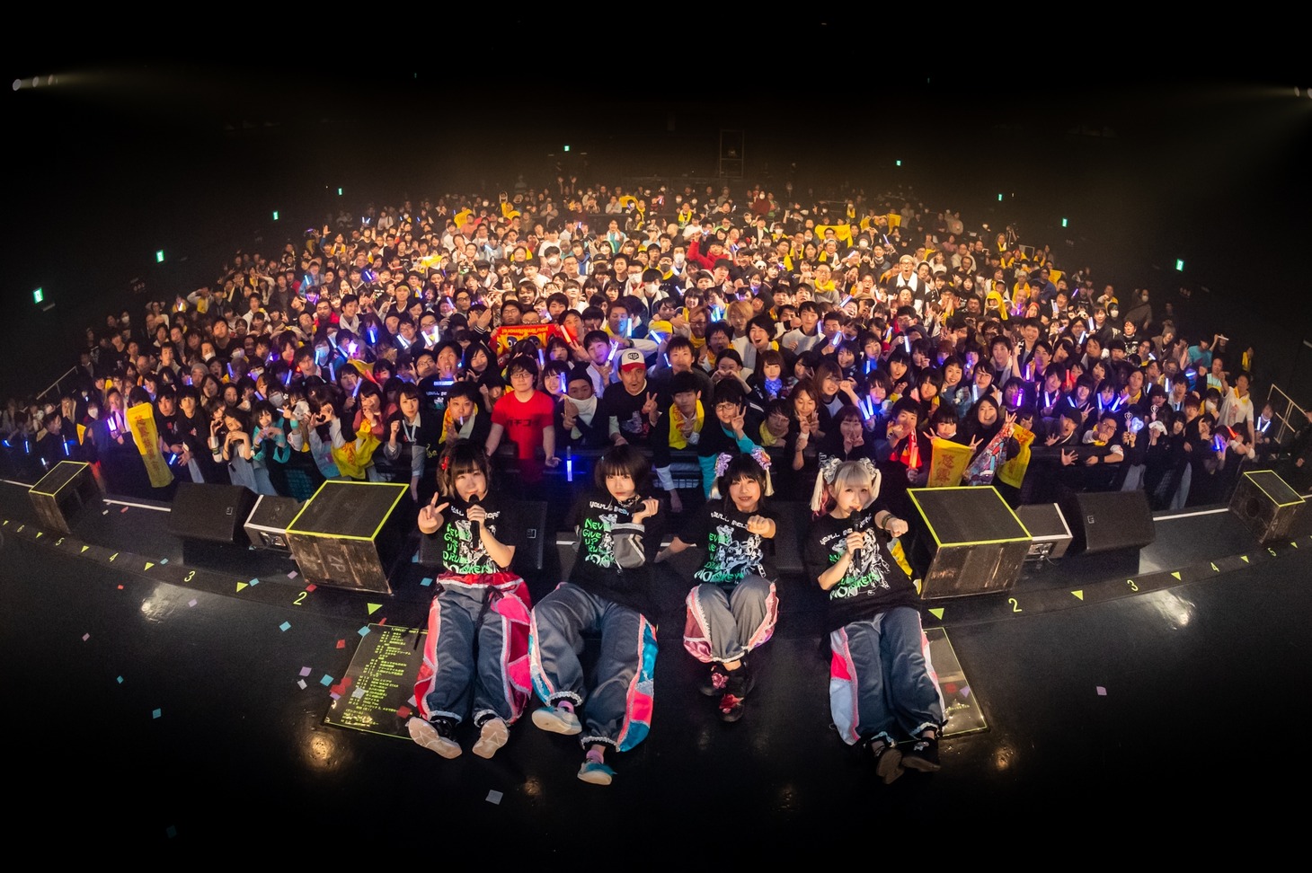 「ゆるめるモ！酔拳ツアーWファイナル 大阪・虎の乱」の様子。（Photo by shinz）