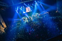 本日2月3日に行われた「Going Going WACK TOUR」大阪・なんばHatch公演でのBiS。（Photo by kenta sotobayashi）