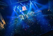 本日2月3日に行われた「Going Going WACK TOUR」大阪・なんばHatch公演でのBiS。（Photo by kenta sotobayashi）