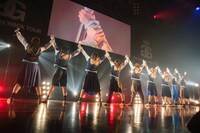 本日2月3日に行われた「Going Going WACK TOUR」大阪・なんばHatch公演でのBiS。（Photo by kenta sotobayashi）