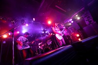 藤田恵名「シュガーラボpresents完全体解体ワンマンライブ」の様子。