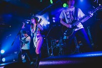 藤田恵名「シュガーラボpresents完全体解体ワンマンライブ」の様子。