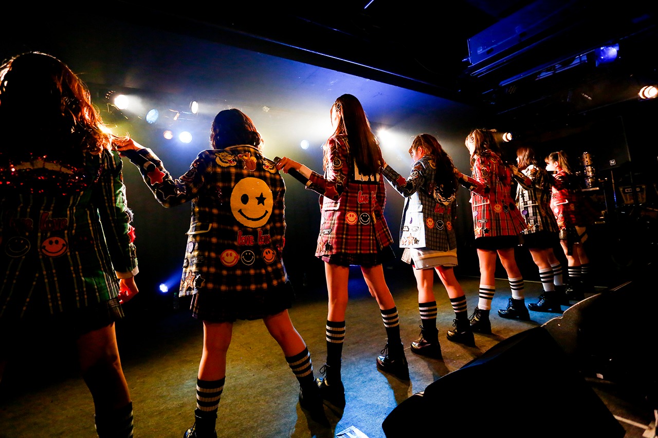 「PiiiiiiiN 愛ある青春 1st ONEMAN LIVE」の様子。（写真提供：スターレイプロダクション）