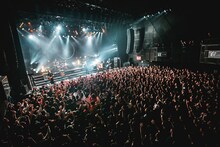 Survive Said The Prophet「s p a c e ［ s ］TOUR 2018-19」東京・マイナビBLITZ赤坂公演の様子。（Photo by Kawado）