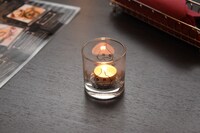 「The Zemeckises Cafe at Gamran Ball」の様子。