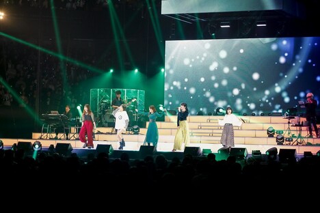 「Little Glee Monster Live in BUDOKAN 2019～Calling Over!!!!!」の様子。（撮影：キセキミチコ / 写真は2月5日公演時のもの）