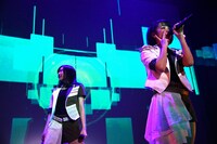 amiinA「Falconia ～touch on the horizon～」の様子。