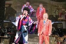 レキシとスモール門左衛門（池乃めだか）。（撮影：田中聖太郎）