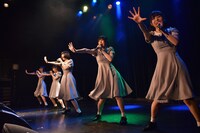 Jewel☆Ciel「1stone-man live～蒼の向こう～」の様子。