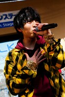 吉田仁人（撮影：小坂茂雄）