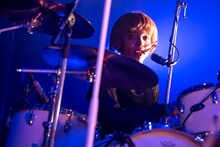 ルリちゃん（Dr / 女王蜂）（撮影：釘野孝宏）