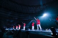「EXILE LIVE TOUR 2018-2019 "STAR OF WISH"」2月10日公演での「Rising Sun」パフォーマンスの様子。