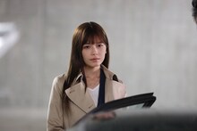 「トレース～科捜研の男～」で交通課の刑事・柏原依子を演じる宇野実彩子（AAA）。 (c)フジテレビ
