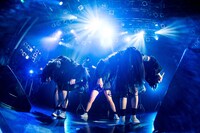 THERE THERE THERES（撮影：石崎祥子）