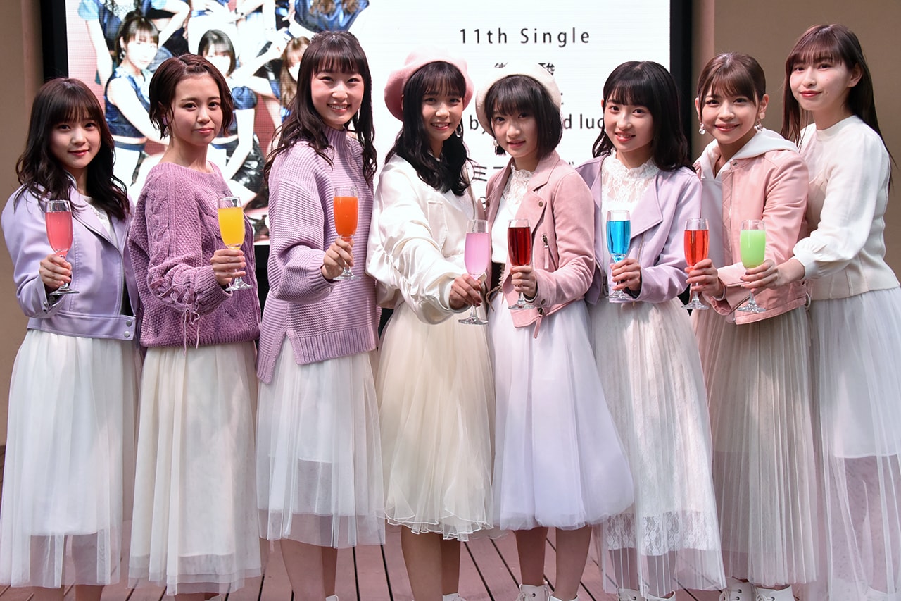 Juice=Juice新シングル発売日に微炭酸ジュースで乾杯、宮崎由加ラスト