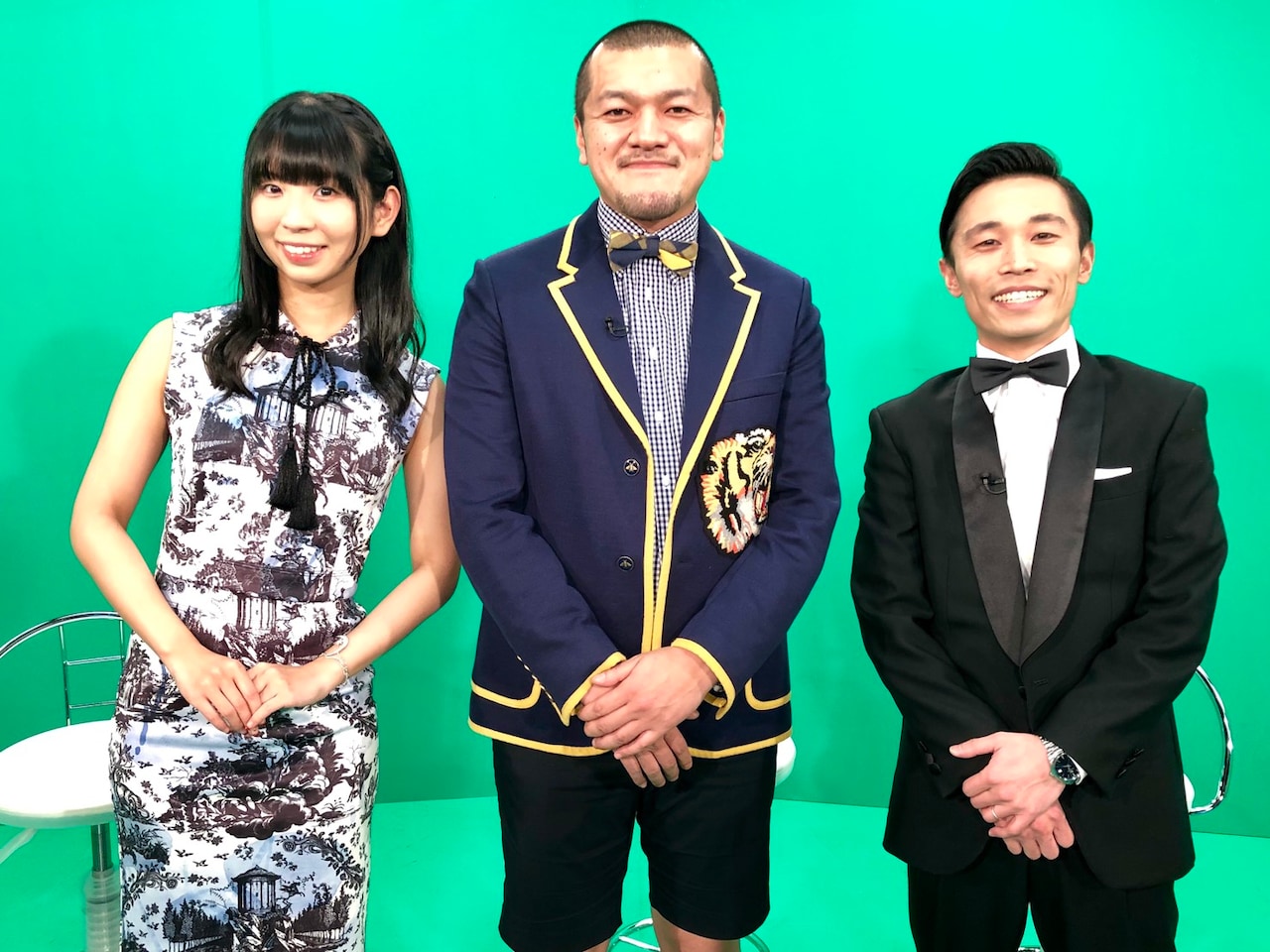 MCを務める古川未鈴（でんぱ組.inc）とカミナリ。(c)テレビ朝日