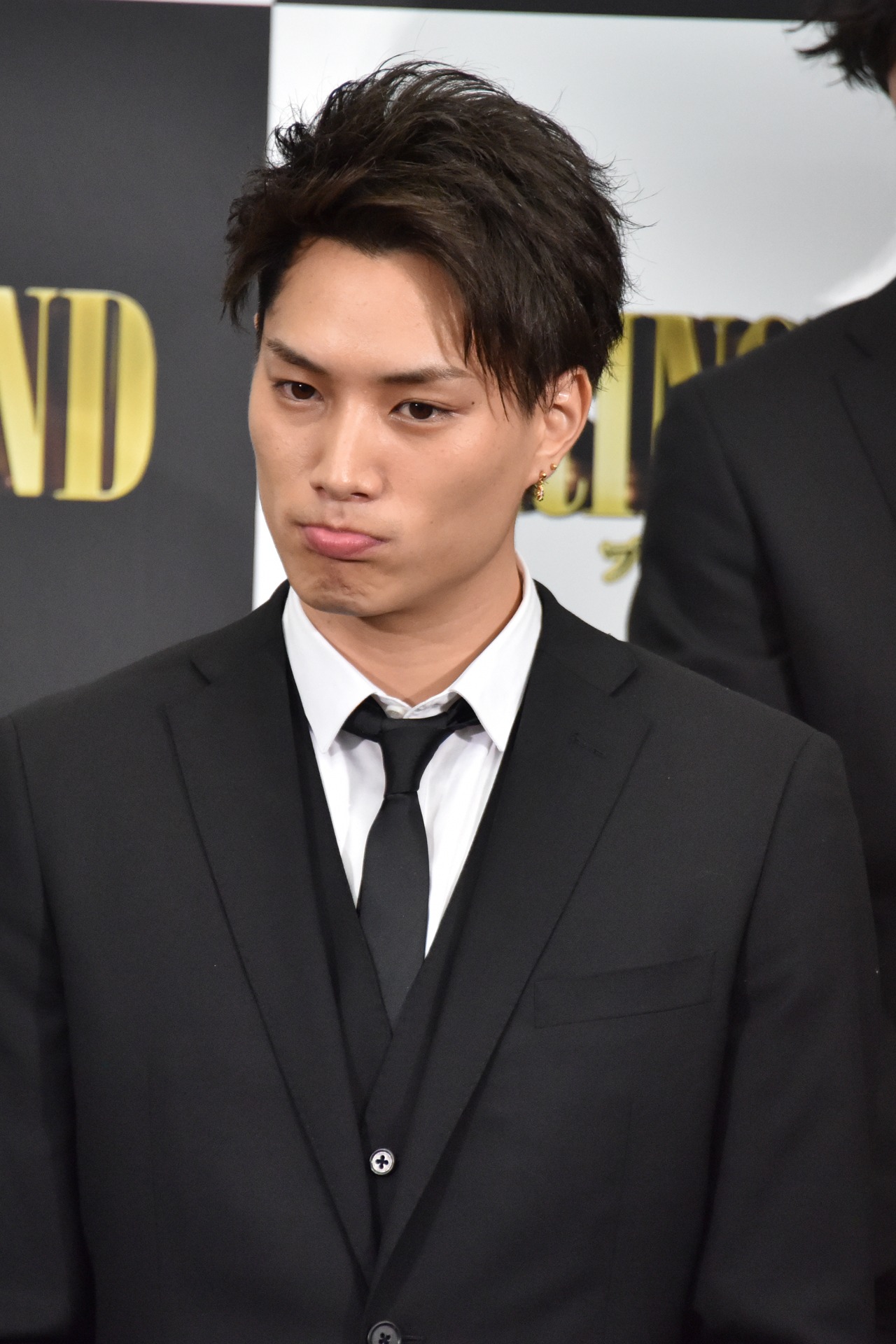 鈴木伸之（劇団EXILE）