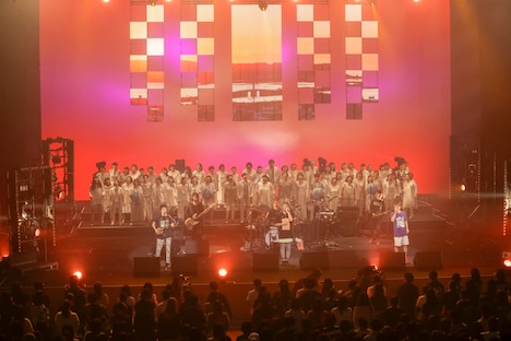 ORANGE RANGE「ORANGE RANGE LIVE TOUR 018-019 ～ELEVEN PIECE～」NHKホール公演の様子。（撮影：平野タカシ）