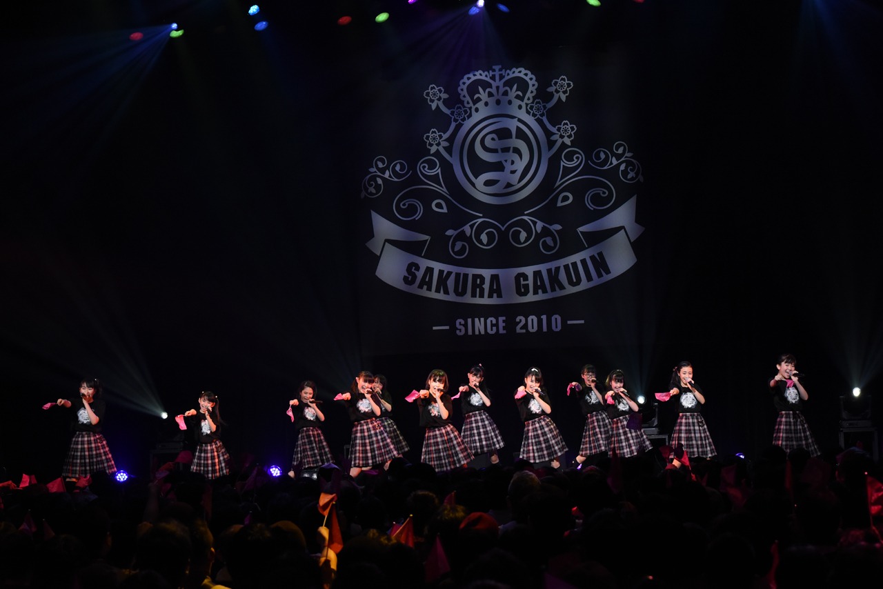 さくら学院「The Road to Graduation 2018 ～Happy Valentine～」の様子。