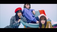 欅坂46「Nobody」ミュージックビデオのワンシーン。