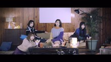 欅坂46「Nobody」ミュージックビデオのワンシーン。
