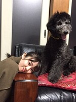 咲良菜緒とポール。