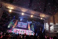 =LOVE「初めまして、＝LOVEです。」の様子。（写真提供：SACRA MUSIC）