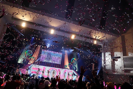 =LOVE「初めまして、＝LOVEです。」の様子。（写真提供：SACRA MUSIC）