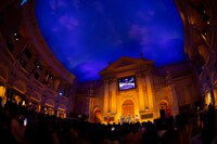 CUBERS「CUBERSの！全国キャンピングカーTOUR」最終公演の様子。(c)CUBERS