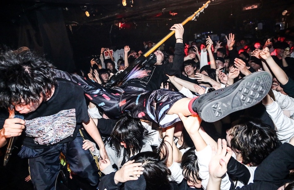 「NU BLACK」東京・Shibuya Milkyway公演の様子。（撮影：fukumaru）