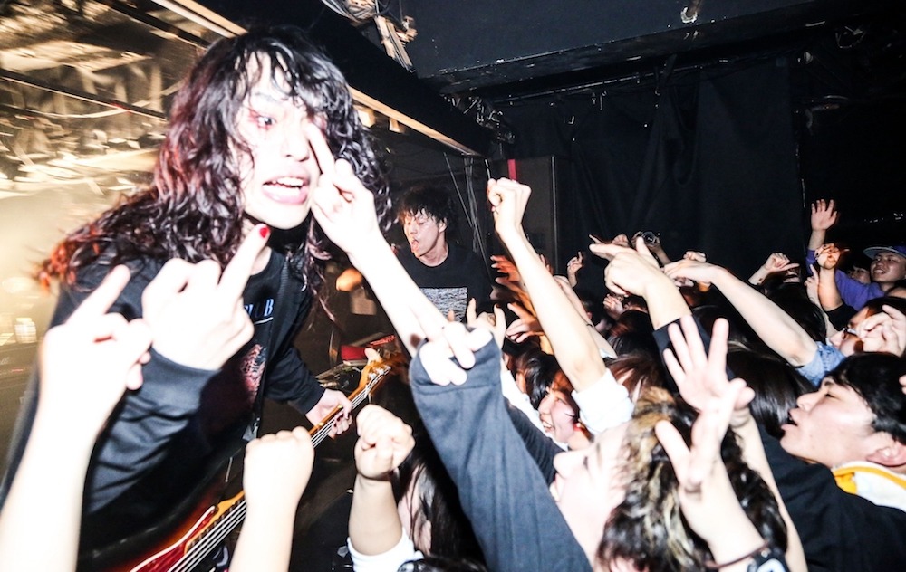 「NU BLACK」東京・Shibuya Milkyway公演の様子。（撮影：fukumaru）