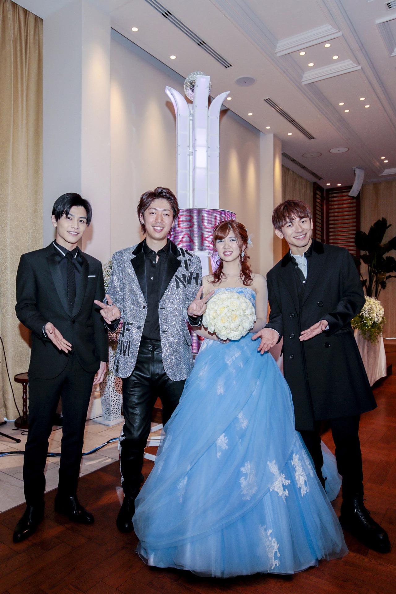 左から岩田剛典、石野順之氏、石野彩花氏、NAOTO。（写真提供：LDH JAPAN）
