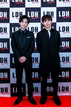 左から岩田剛典、NAOTO。（写真提供：LDH JAPAN）