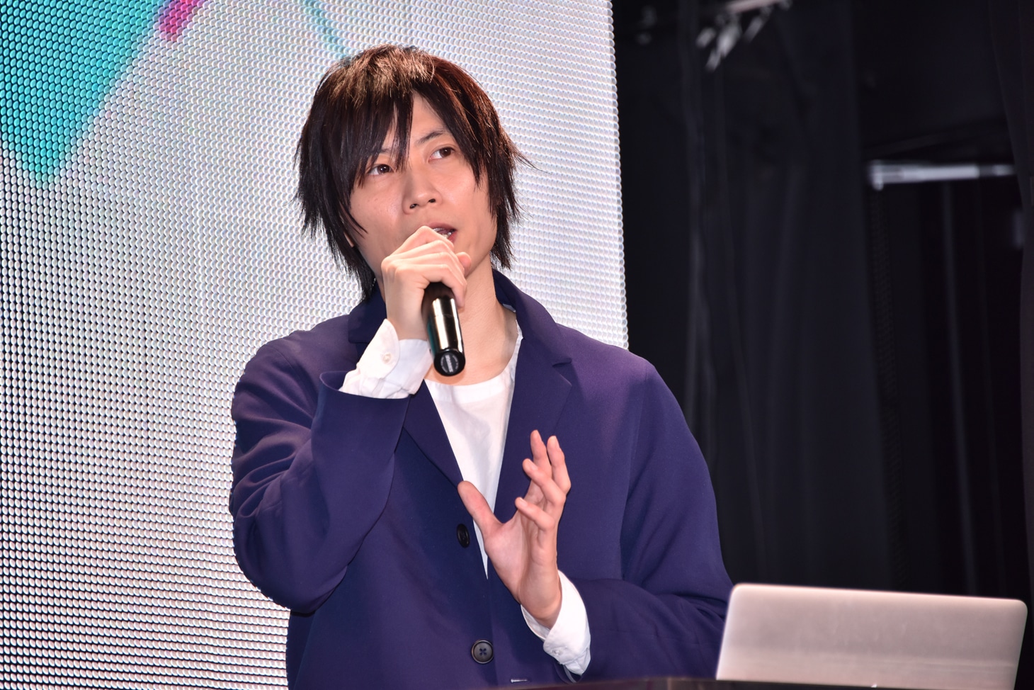 前田裕二氏